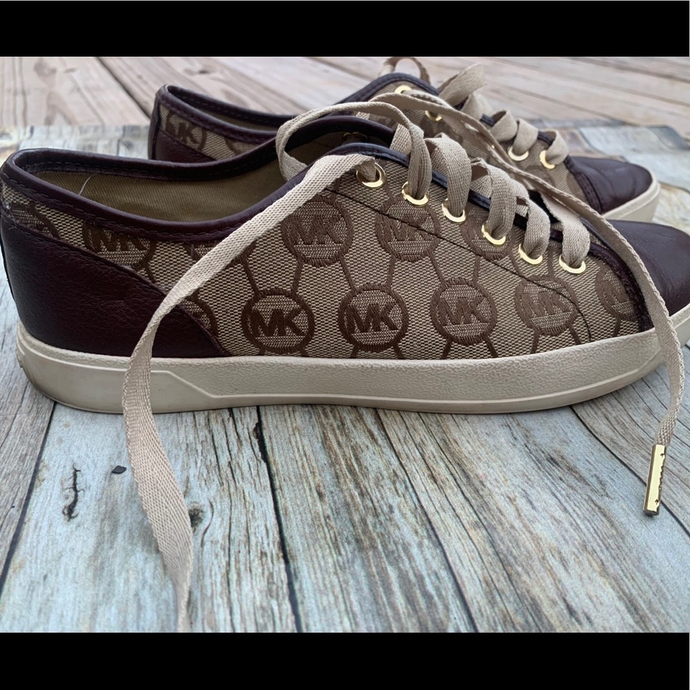 Michael Kors Sneakers